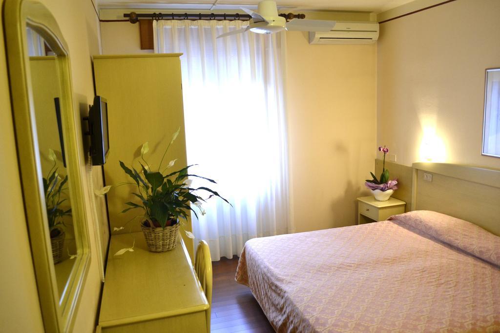 Hotel Ezzelino San Zenone Ngoại thất bức ảnh