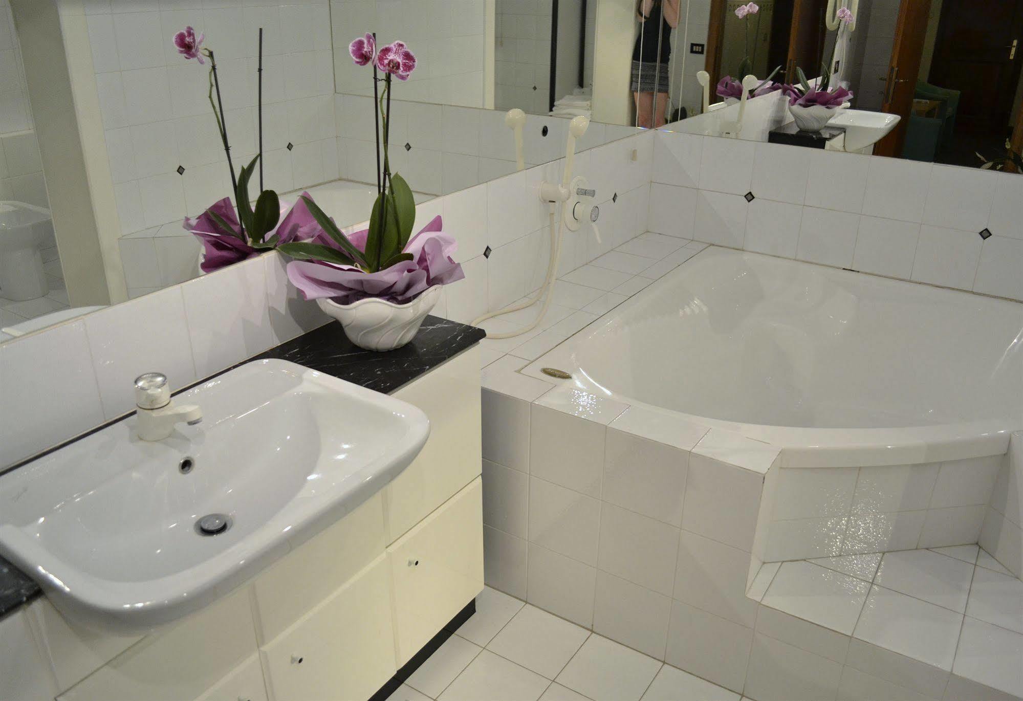 Hotel Ezzelino San Zenone Ngoại thất bức ảnh